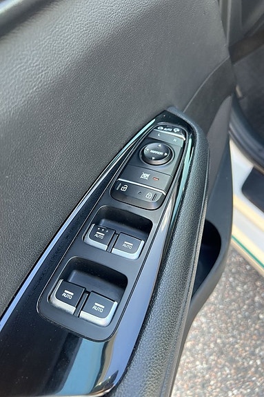 Kia Optima 12 of 30