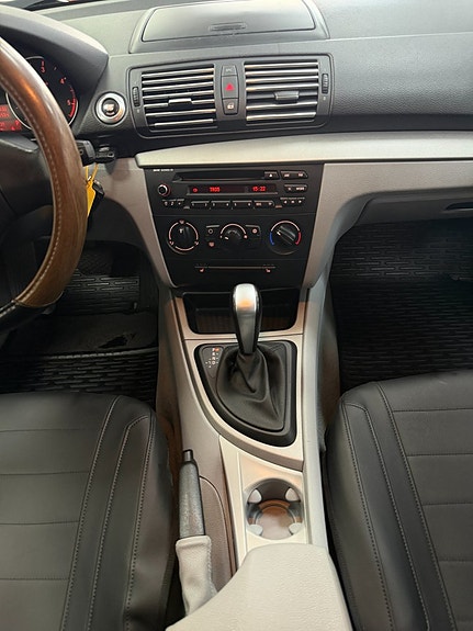 BMW 118d 11 of 21