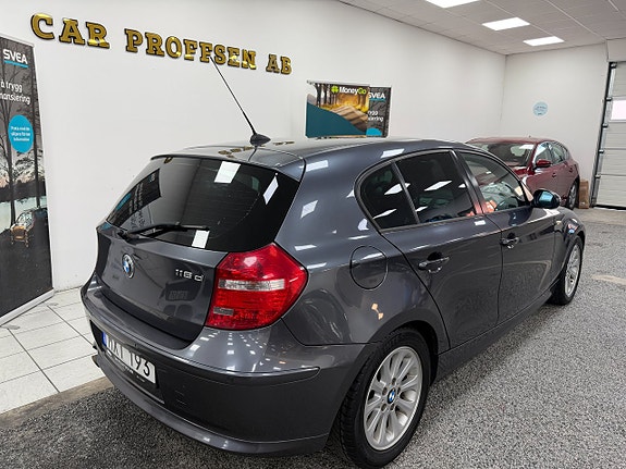 BMW 118d 20 of 21