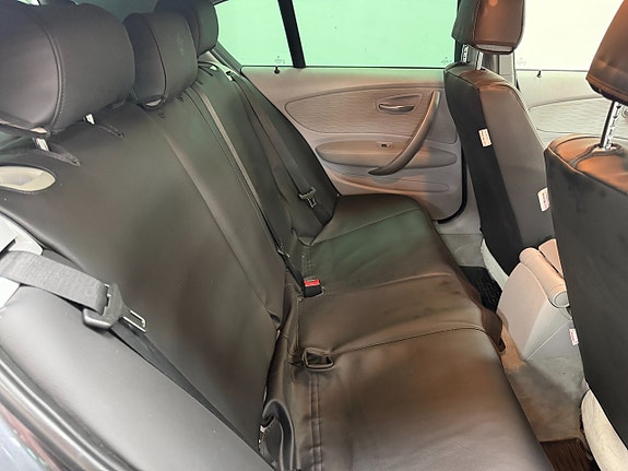 BMW 118d 14 of 21