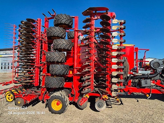 Väderstad Spirit ST 900 C FIX + BioDrill 360