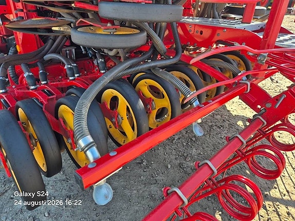 Väderstad Spirit ST 900 C FIX + BioDrill 360 11 of 24