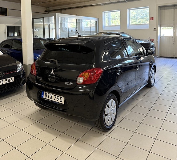 Mitsubishi Space Star 3 of 9