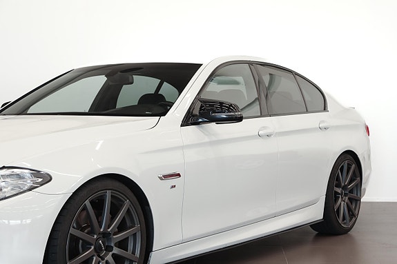 BMW 530d 2 of 16