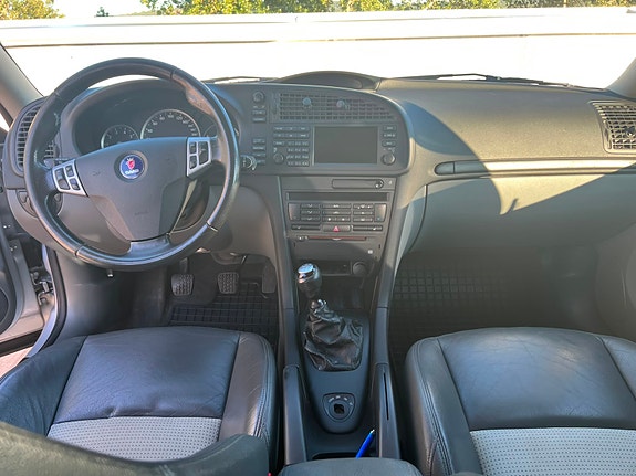 Saab 9-3 8 of 8