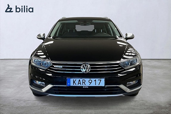 Volkswagen Passat Alltrack 7 of 27
