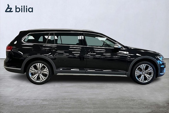 Volkswagen Passat Alltrack 5 of 27
