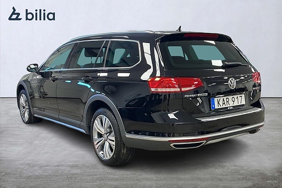 Volkswagen Passat Alltrack 3 of 27