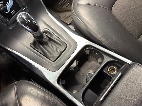 Volvo V70 21 of 28