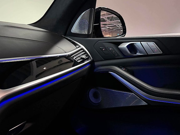 BMW X7 29 of 30