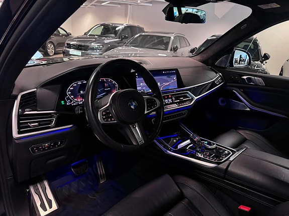 BMW X7 15 of 30