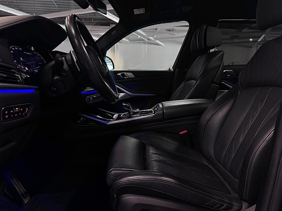 BMW X7 16 of 30