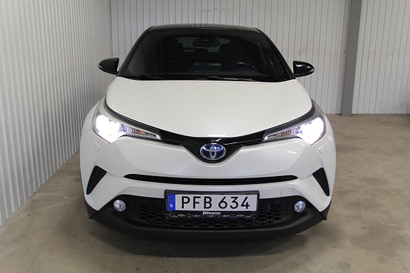 Toyota C-HR 5 of 28