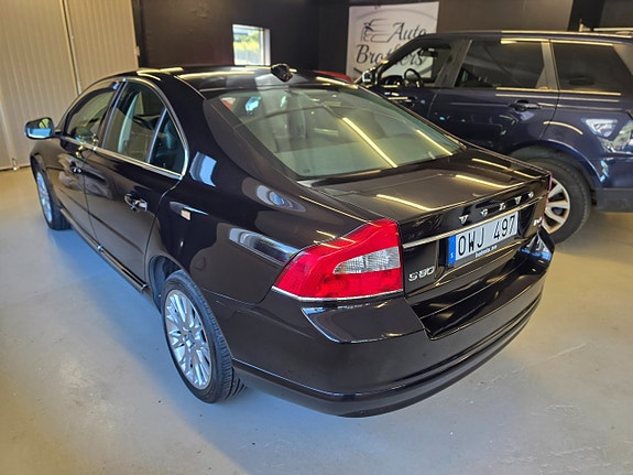 Volvo S80 4 of 12