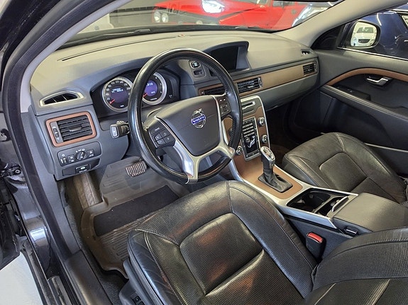Volvo S80 5 of 12