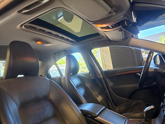 Volvo S80 8 of 12