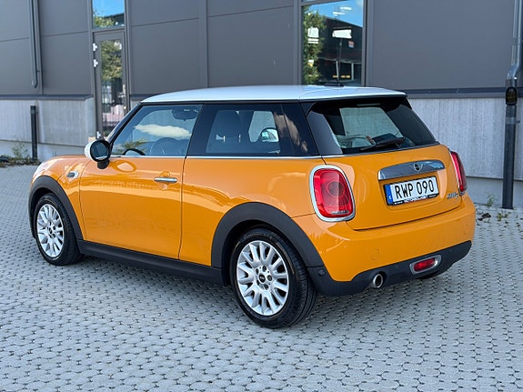 MINI Cooper 3 of 13
