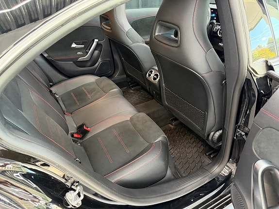 Mercedes-Benz CLA250 e 8 of 14