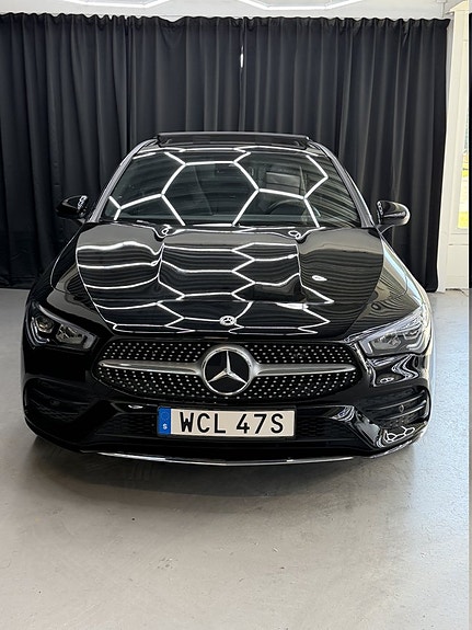Mercedes-Benz CLA250 e 11 of 14