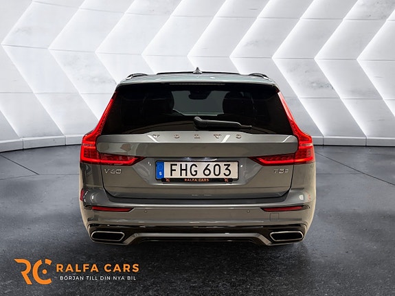 Volvo V60 9 of 20