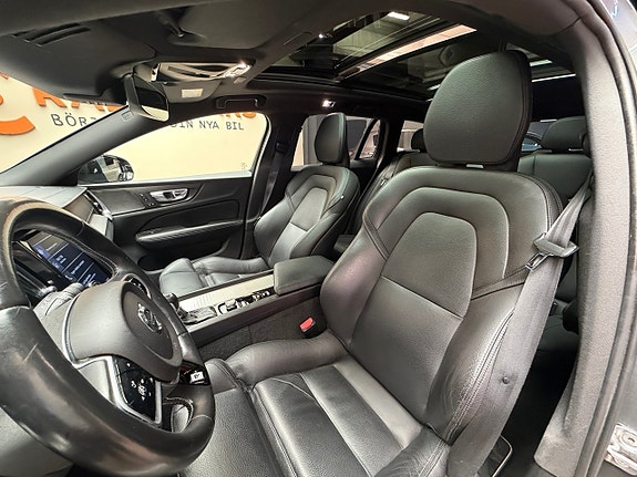Volvo V60 14 of 20
