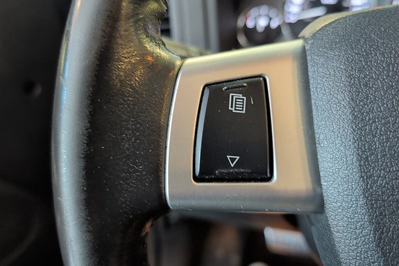 Jeep Grand Cherokee 15 of 16