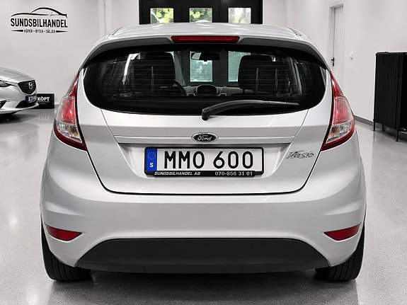 Ford Fiesta 4 of 13