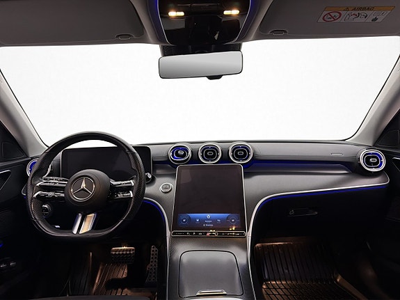 Mercedes-Benz C300 12 of 30