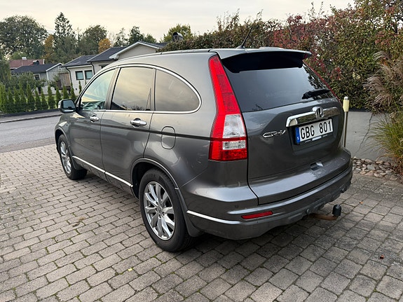 Honda CR-V 5 of 8