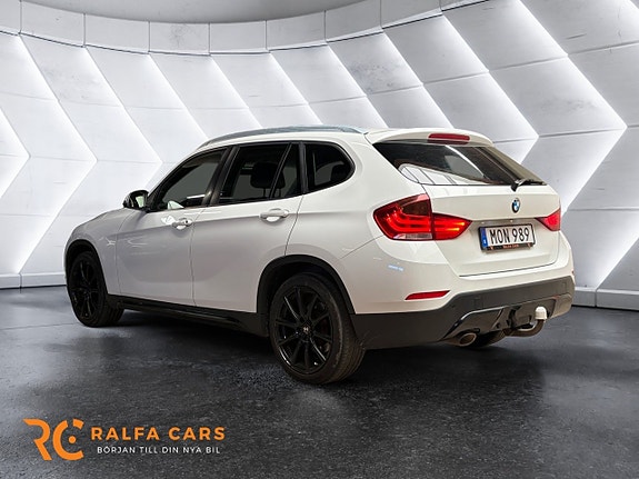 BMW X1 4 of 17