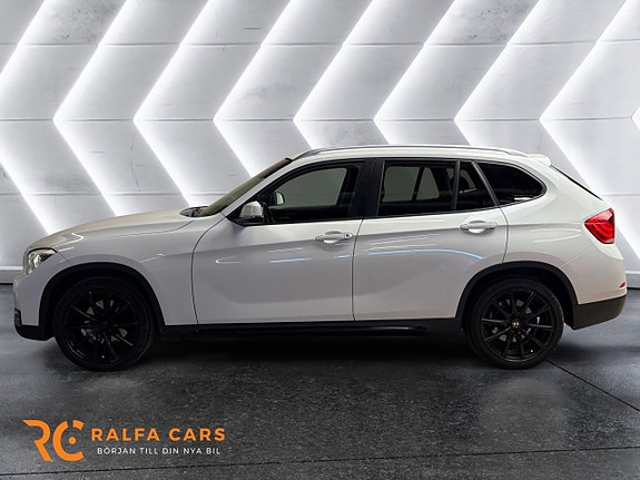 BMW X1 3 of 17
