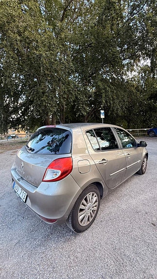 Renault Clio 3 of 7