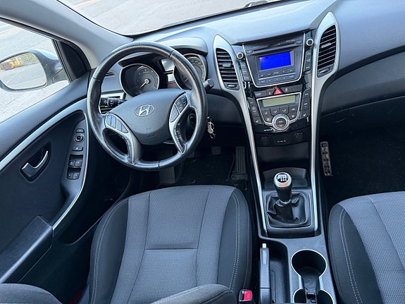 Hyundai i30 5 of 6