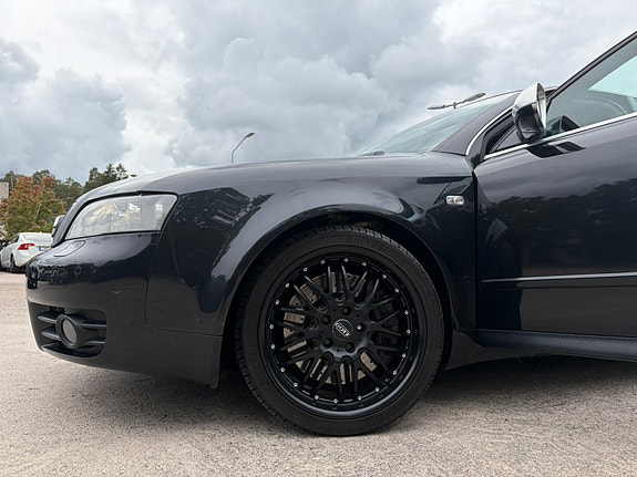 Audi S4 2 of 12