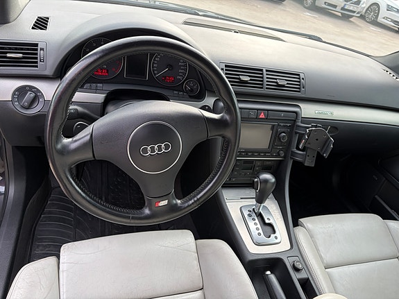 Audi S4 6 of 12