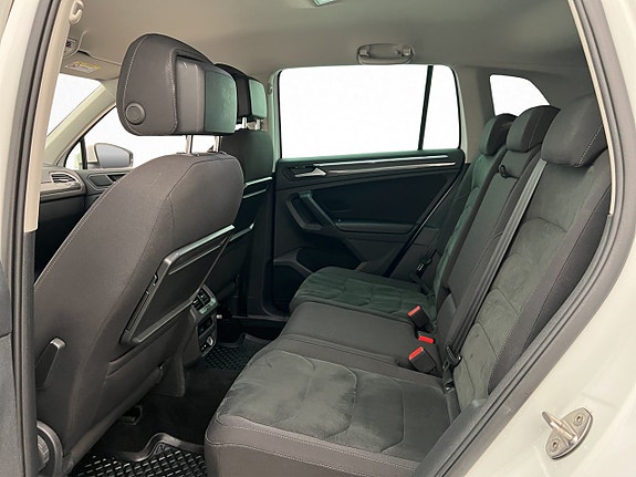 Volkswagen Tiguan 11 of 25