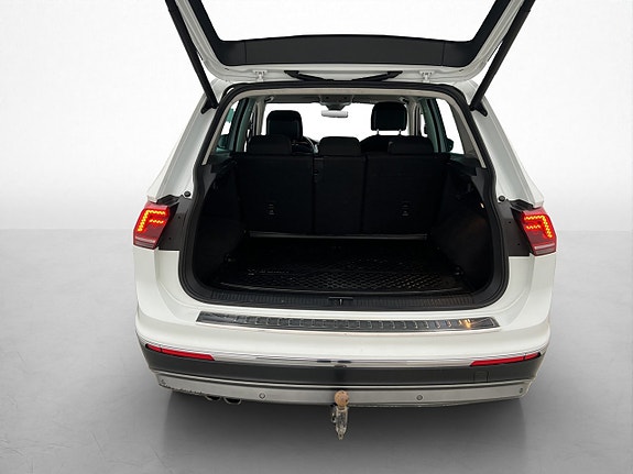 Volkswagen Tiguan 23 of 25