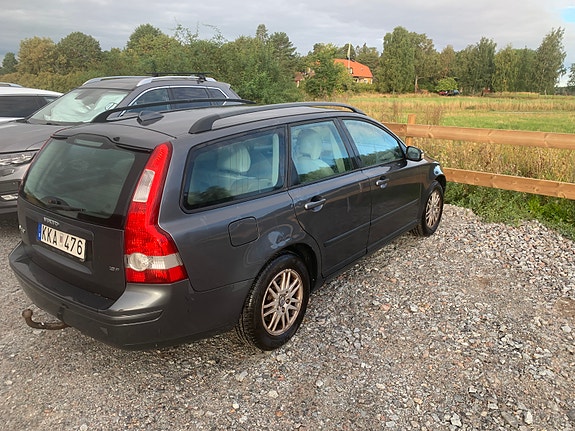 Volvo V50 8 of 10