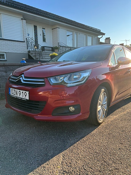 Citroen C4 2 of 9