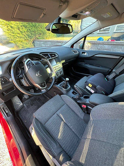 Citroen C4 4 of 9