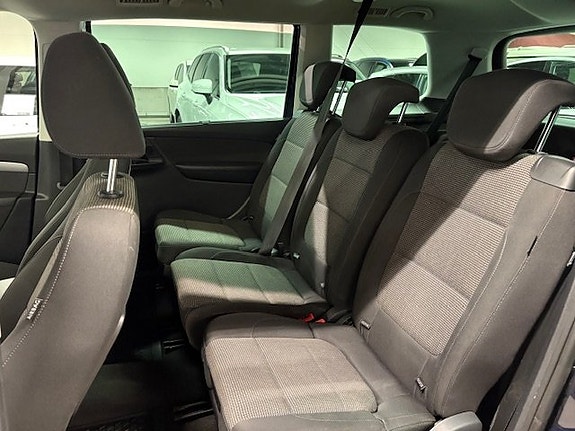 Volkswagen Sharan 5 of 11