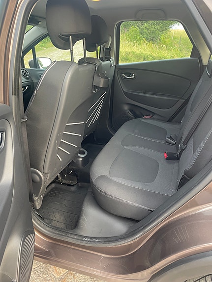 Renault Captur 11 of 13