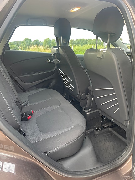 Renault Captur 9 of 13