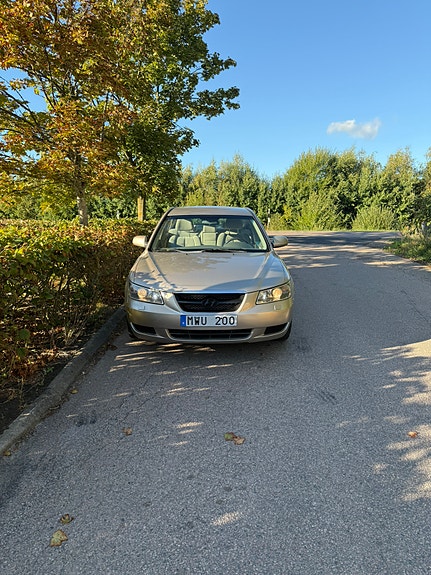 Hyundai Sonata 5 of 7