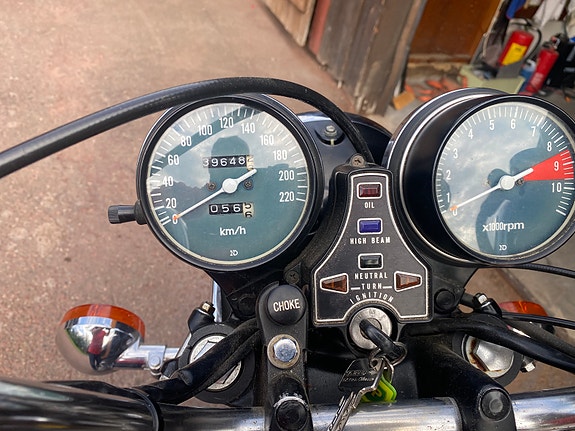 Honda CB 750 Four 2 of 4