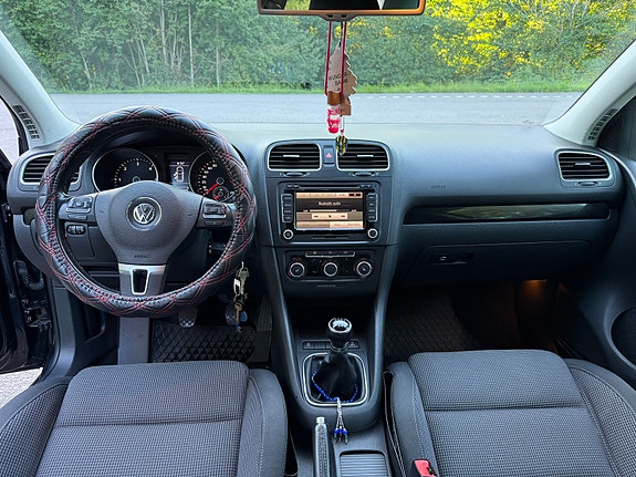 Volkswagen Golf VI 8 of 11