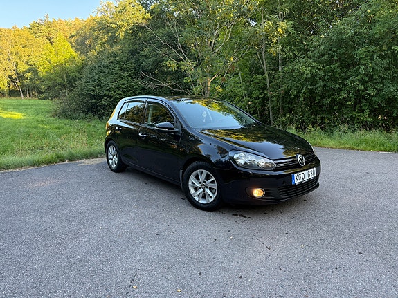 Volkswagen Golf VI 2 of 11