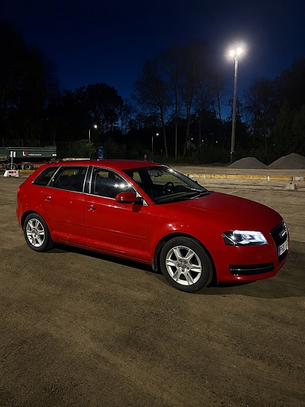 Audi A3 4 of 6
