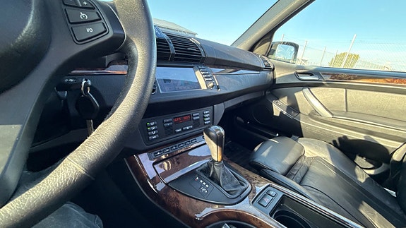 BMW X5 10 of 13