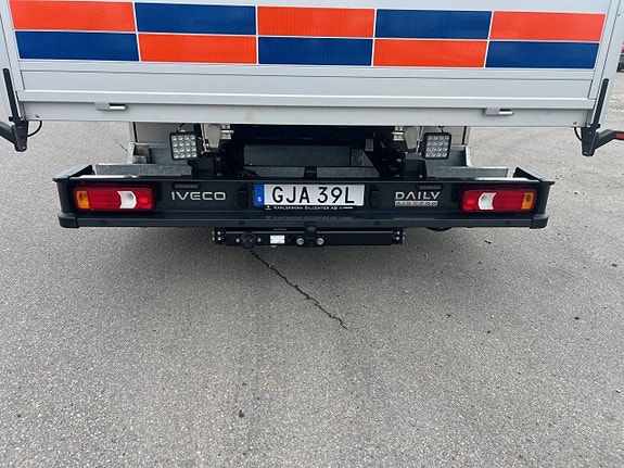 Ny Iveco Daily 72C18 A8 Kranbil Palfinger Kran Fullutrustad 7 of 12